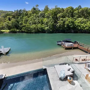 Holiday home 33 Witta Circle, Noosa Heads